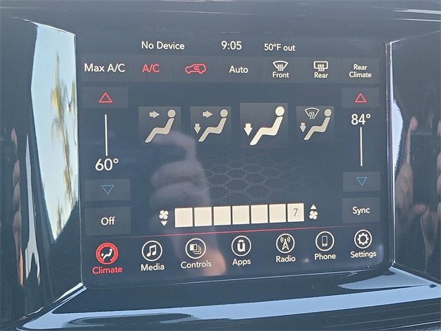 Used 2021 Dodge Durango SXT image 13