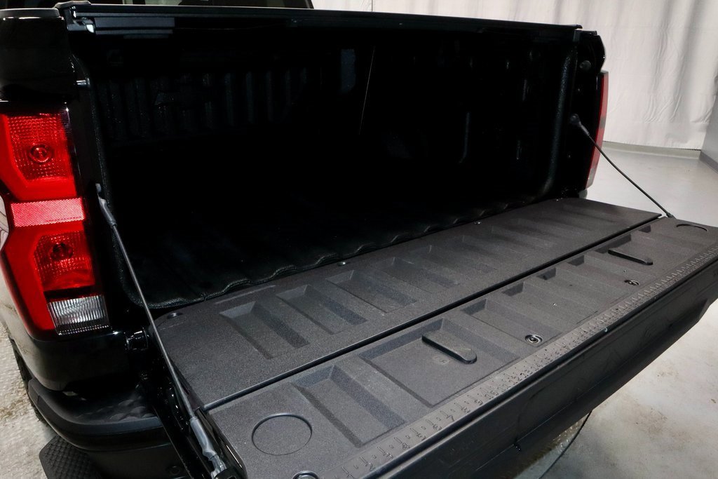 Used 2026 Chevrolet Colorado Z71 w/ Technology Package image 15