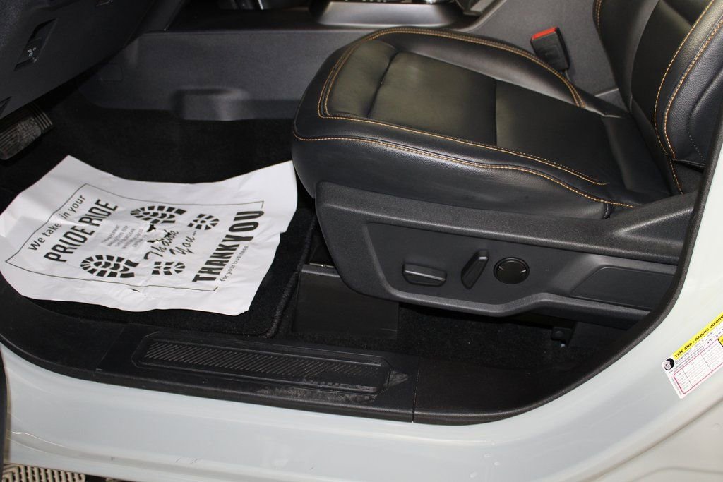 Certified 2023 Ford Bronco Badlands image 10