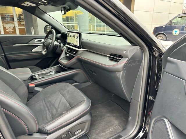 Certified 2025 Ford Explorer ST w/ Sun And Sound Package image 70