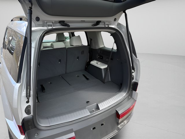 Used 2024 Hyundai Santa Fe Limited AWD/4WD image 30