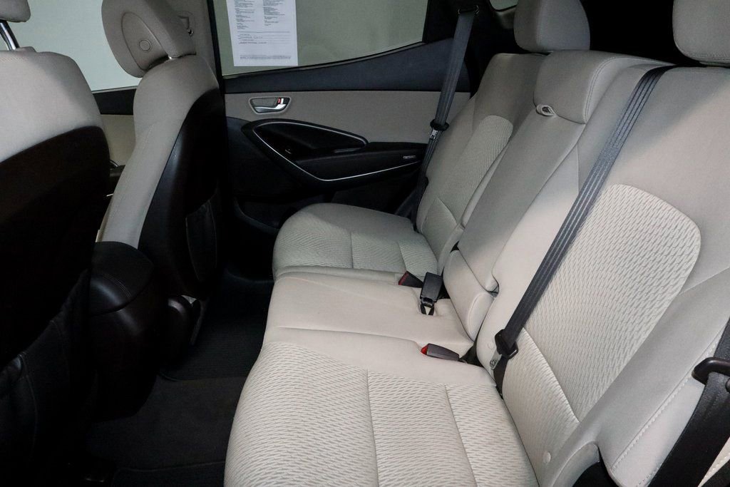Used 2017 Hyundai Santa Fe Sport image 22