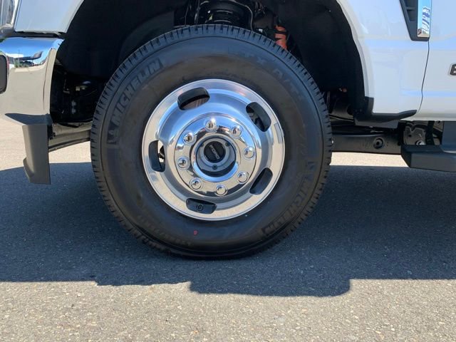 Certified 2025 Ford F350 Lariat image 11