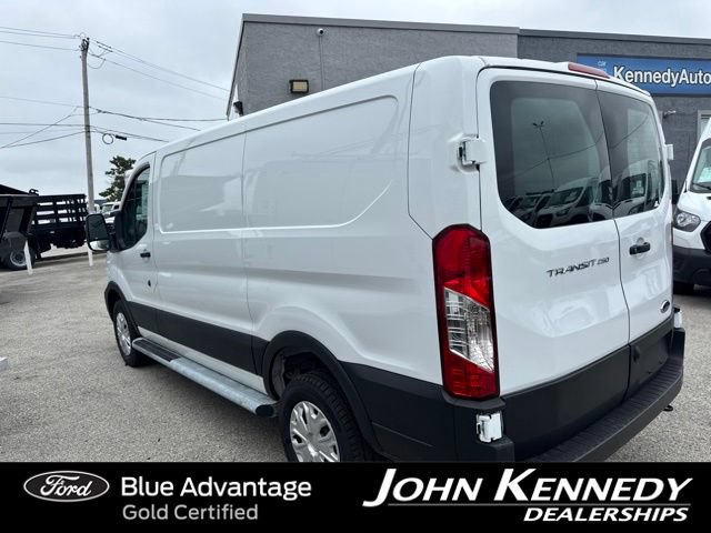Certified 2025 Ford Transit 250 Low Roof w/ Exterior Upgrade Package RWD image 5