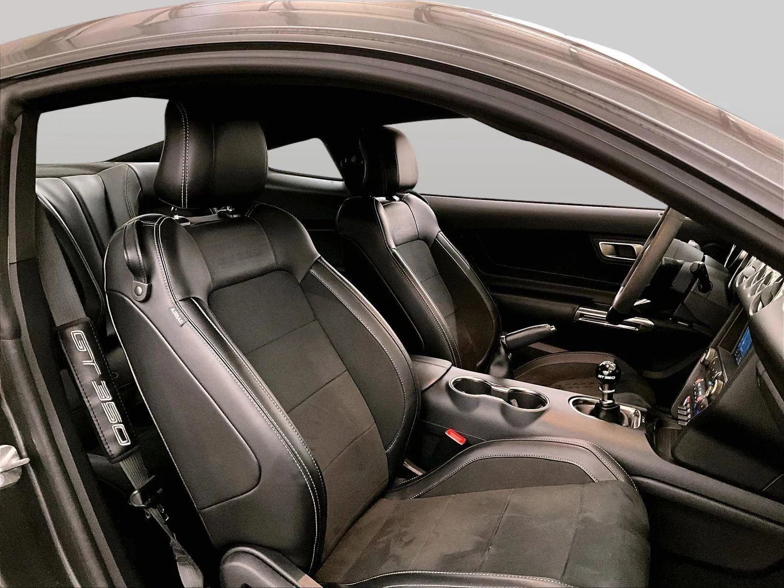 Certified 2017 Ford Mustang Shelby GT350 image 7