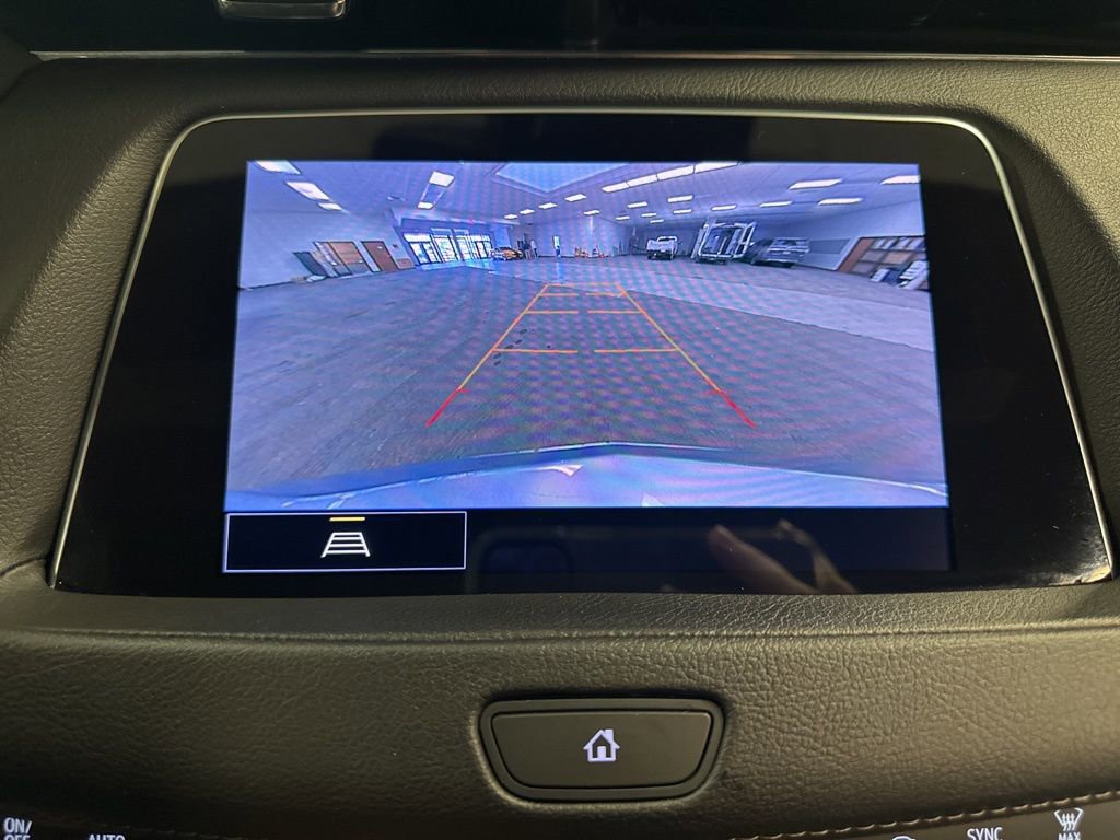 Used 2023 Cadillac XT4 Premium Luxury image 38