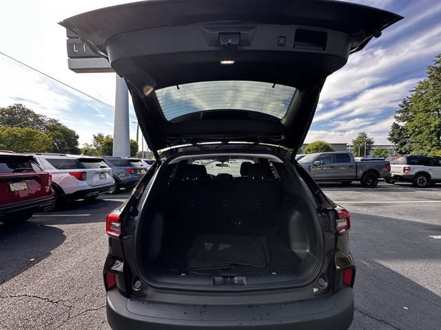 Certified 2023 Ford Escape Active AWD/4WD image 41