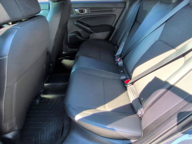 Used 2023 Honda Civic Sport image 17