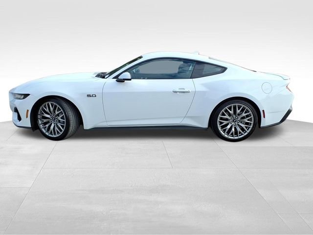 Certified 2025 Ford Mustang GT Premium image 3