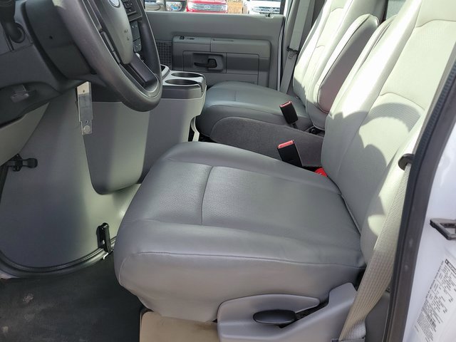 Certified 2024 Ford E-350 and Econoline 350 Super Duty w/ Driver's Safety Package image 6