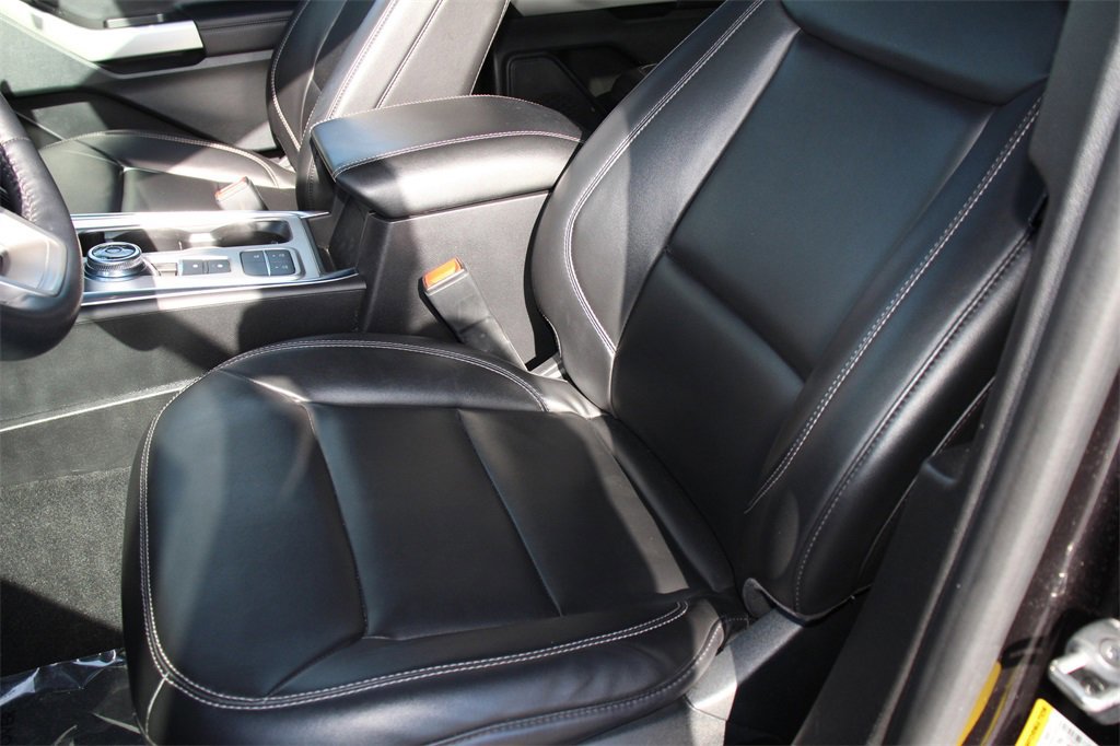 Certified 2023 Ford Explorer XLT w/ Equipment Group 202A image 22