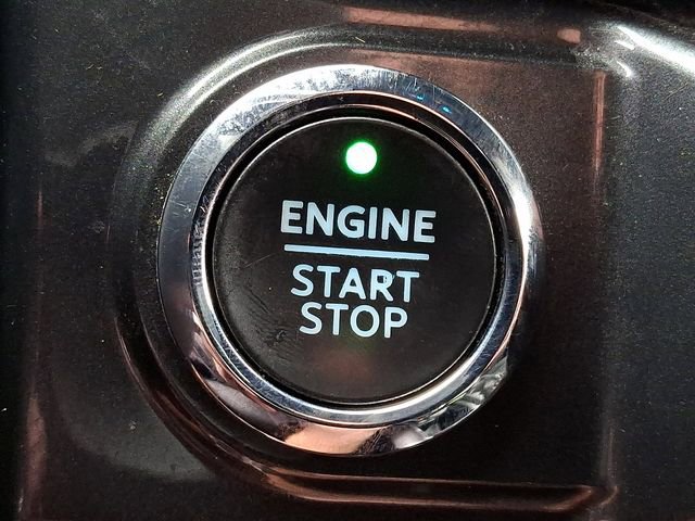 Certified 2022 Ford F150 XLT w/ Equipment Group 302A High image 24