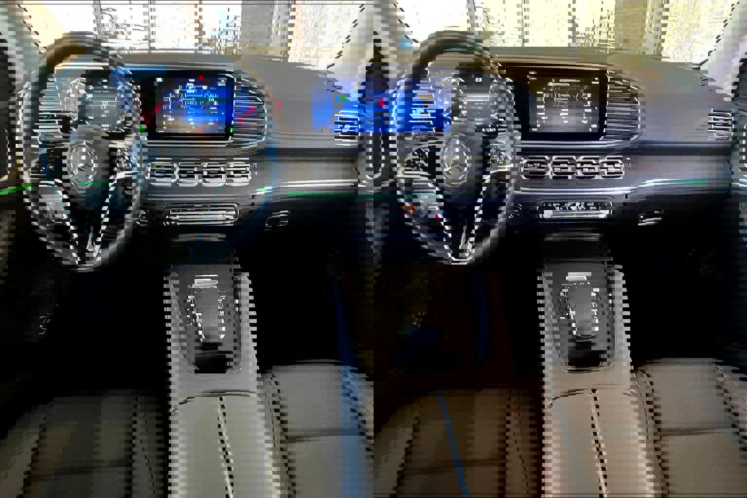 Used 2025 Mercedes-Benz GLE 350 4MATIC image 15