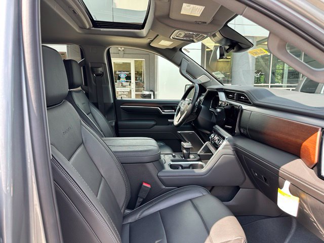 Used 2025 GMC Sierra 1500 Denali w/ Denali Reserve Package AWD/4WD image 56