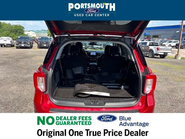 Certified 2022 Ford Explorer Limited w/ Equipment Group 301A image 18