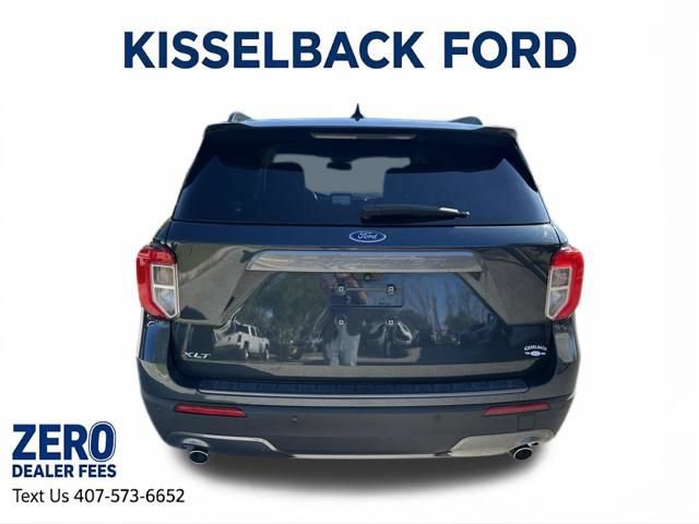 Certified 2022 Ford Explorer XLT w/ Equipment Group 202A RWD image 5
