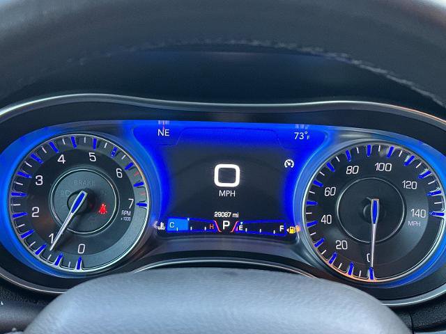 Used 2022 Chrysler 300 Touring w/ Sport Appearance Package RWD image 22