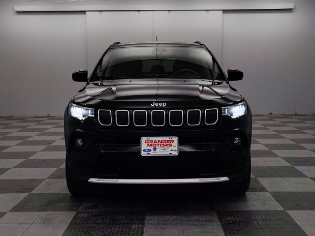 Used 2022 Jeep Compass Limited AWD/4WD image 4