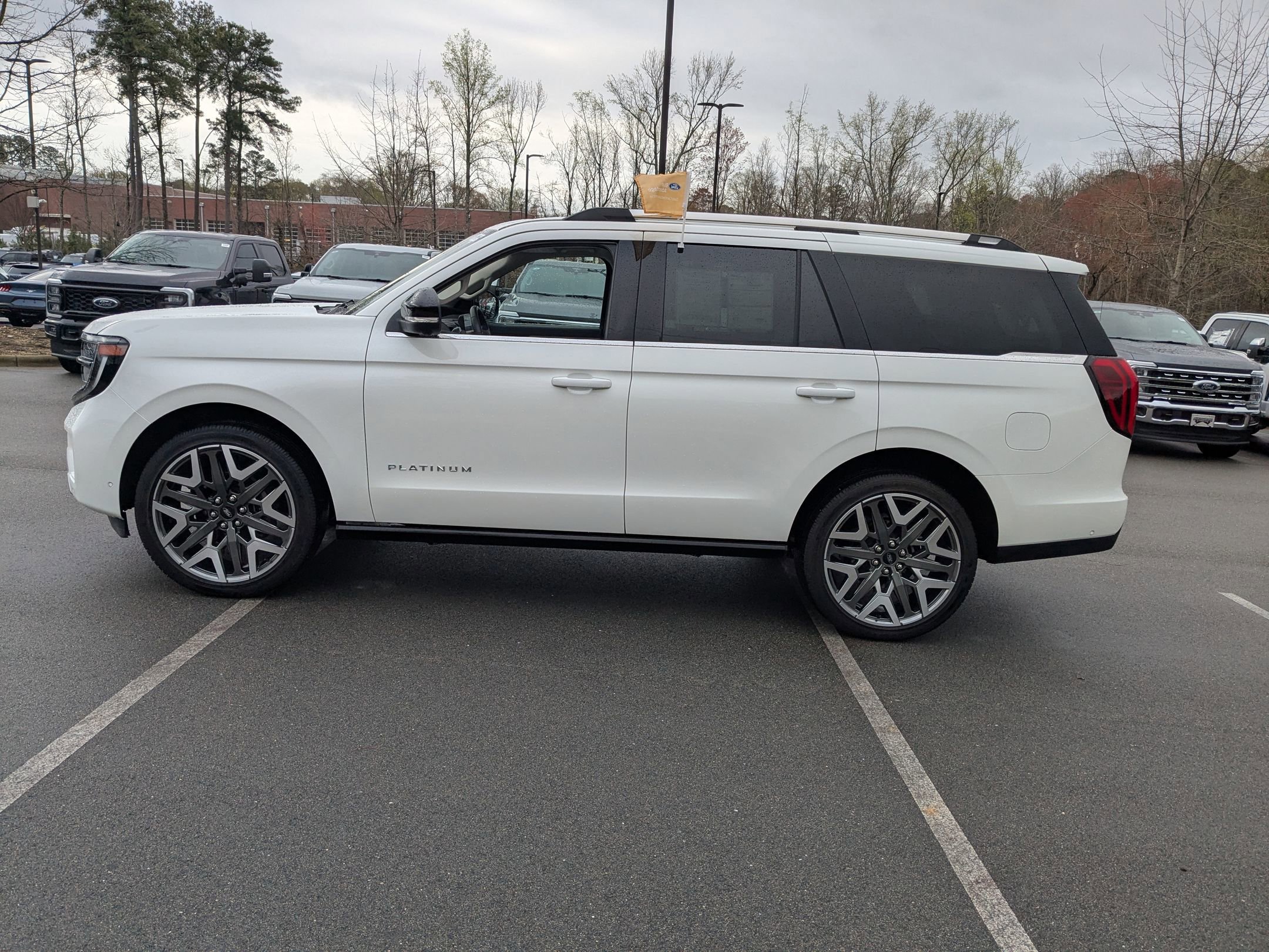 Certified 2025 Ford Expedition Platinum w/ Platinum Ultimate Package image 2