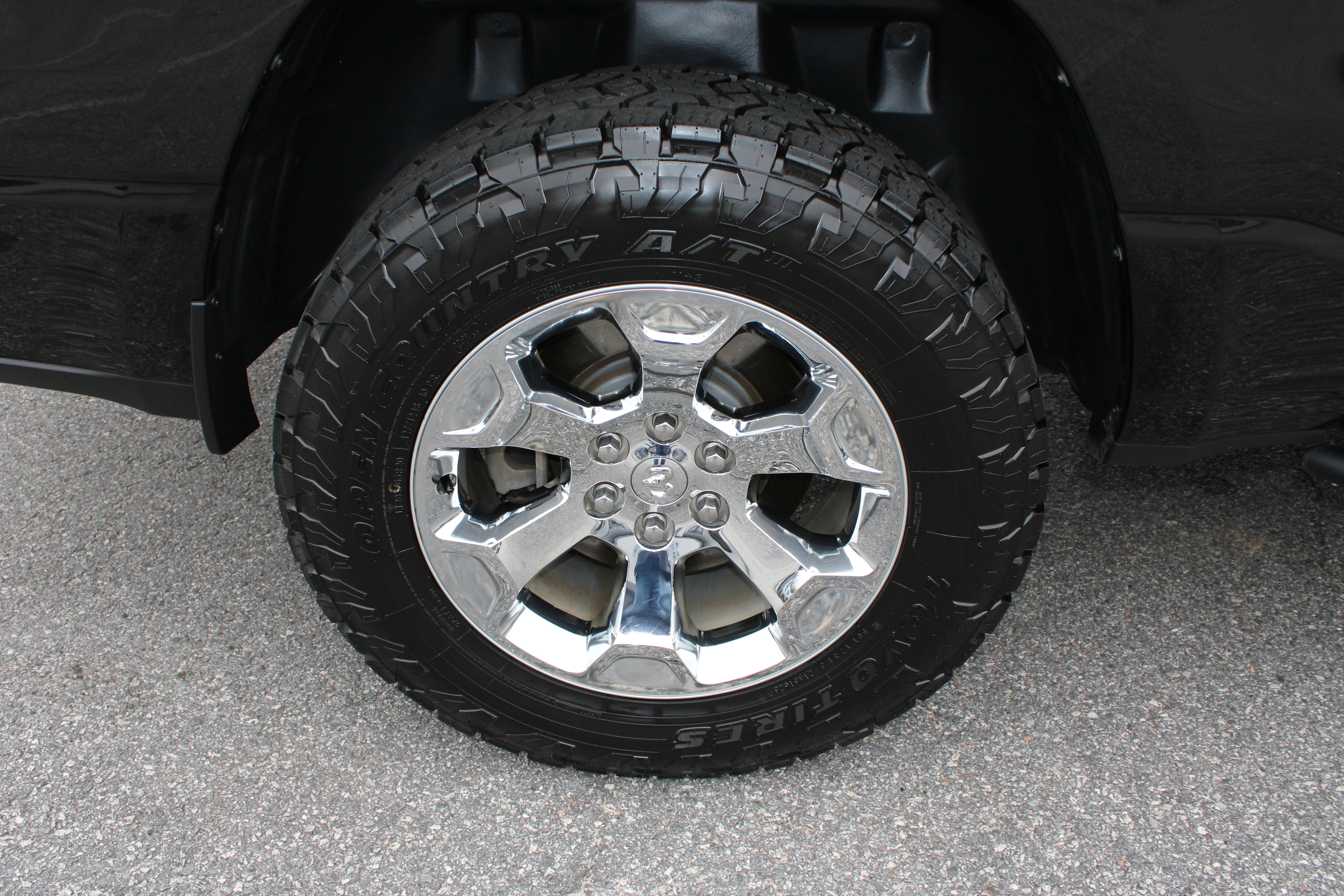 Used 2019 RAM 1500 Big Horn image 13