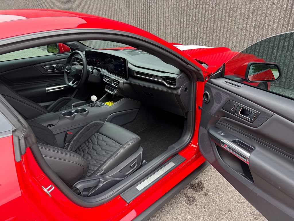 Certified 2025 Ford Mustang GT Premium w/ GT Performance Package RWD image 23