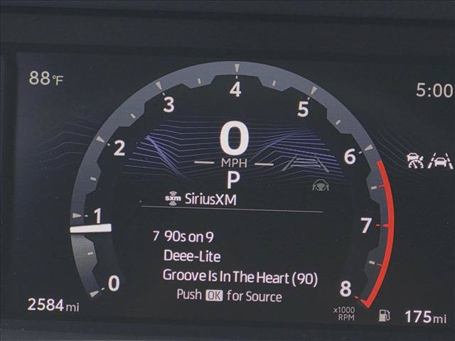 Used 2025 Toyota 4Runner SR5 AWD/4WD image 10