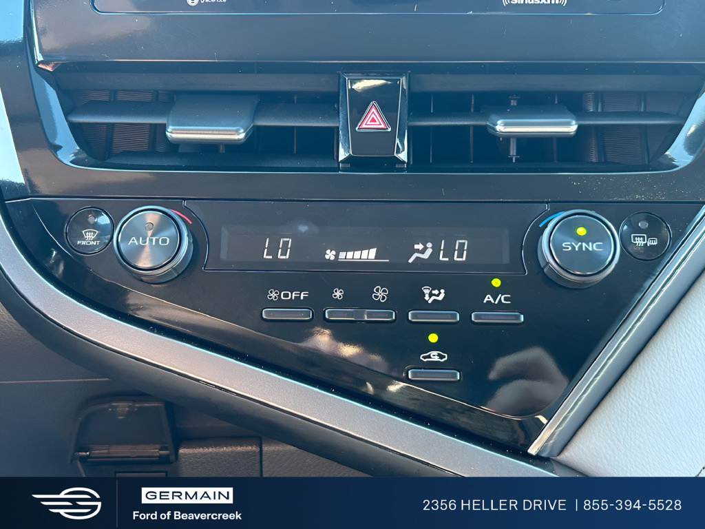 Used 2024 Toyota Camry SE AWD/4WD image 15