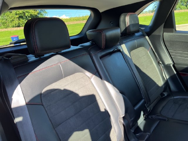 Certified 2022 Ford Escape SEL w/ SEL Stealth AWD Package image 31
