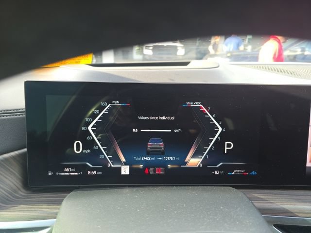 Used 2024 BMW X7 xDrive40i w/ M Sport Package AWD/4WD image 10