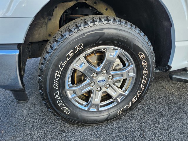 Certified 2022 Ford F150 XLT w/ Equipment Group 302A High image 43