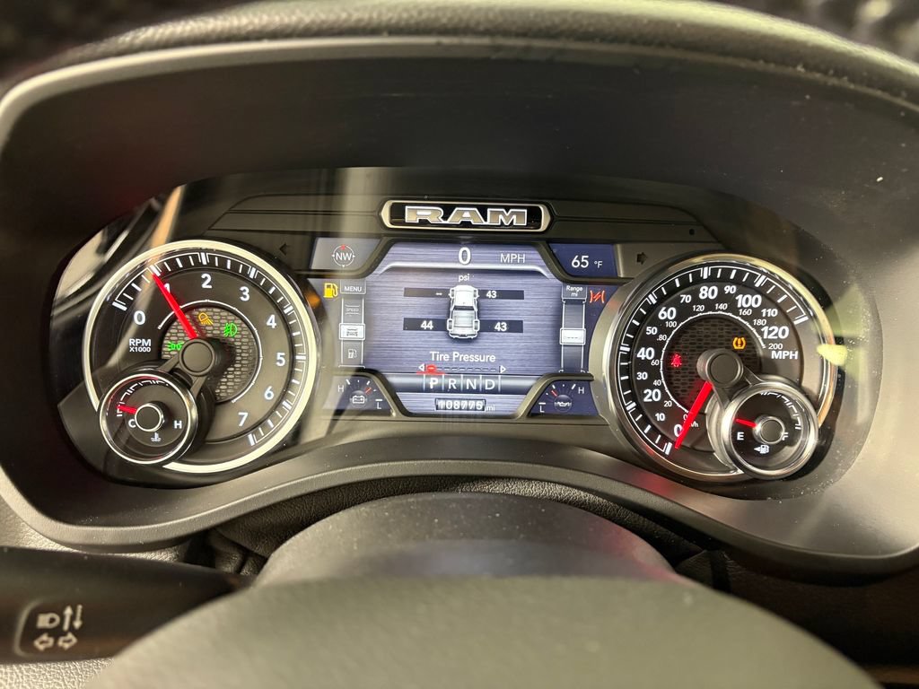Used 2019 RAM 1500 Big Horn AWD/4WD image 16