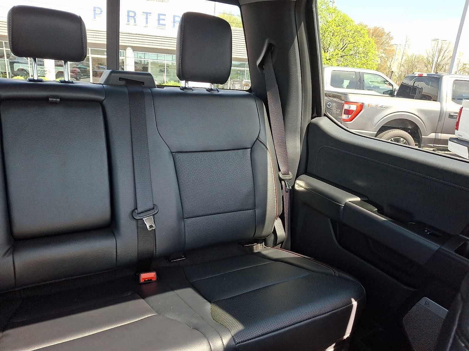 Certified 2024 Ford F250 Lariat w/ Lariat Ultimate Package AWD/4WD image 19