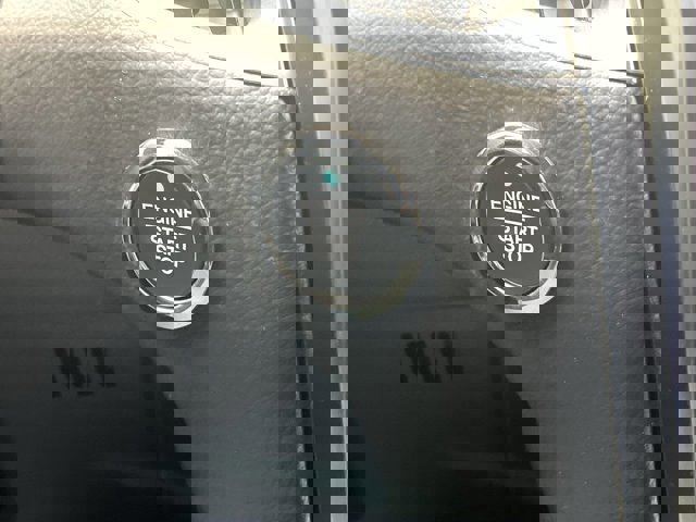 Certified 2024 Ford Edge Titanium image 27