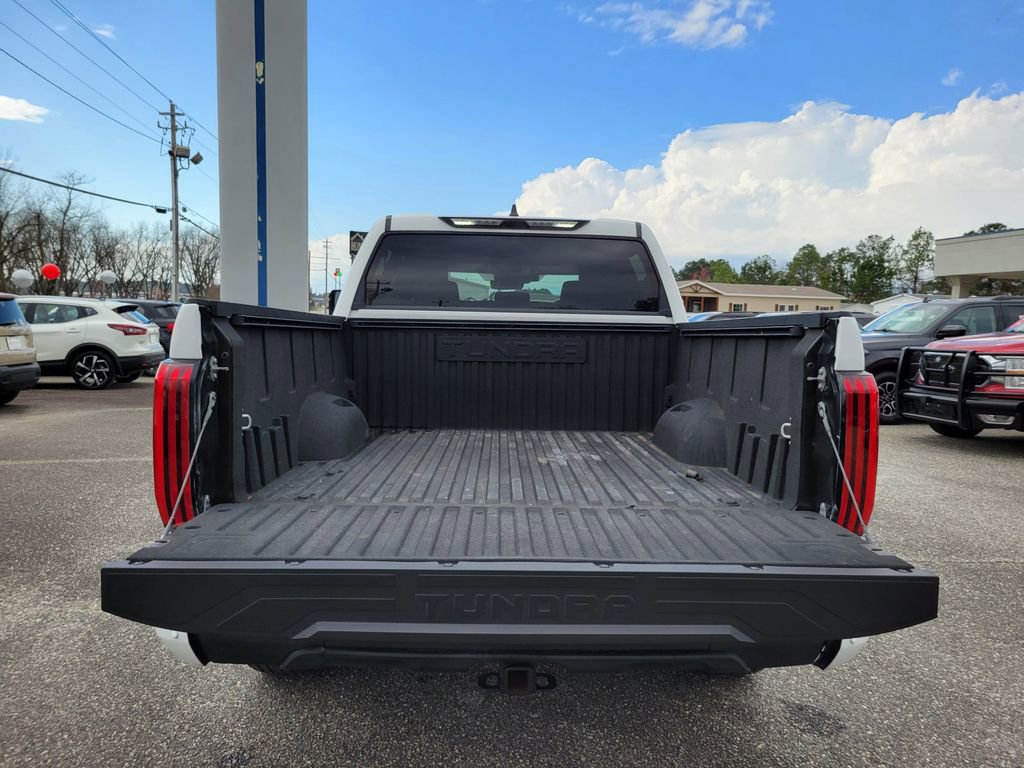 Used 2022 Toyota Tundra SR5 w/ SR5 Convenience Package image 13