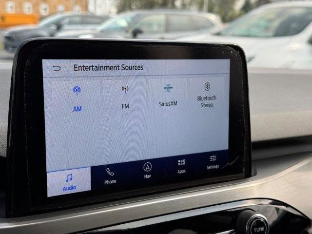 Certified 2022 Ford Escape Titanium w/ Class II Trailer Tow Package image 29