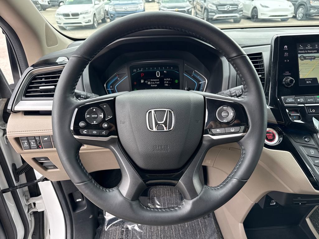 Used 2024 Honda Odyssey Touring image 15