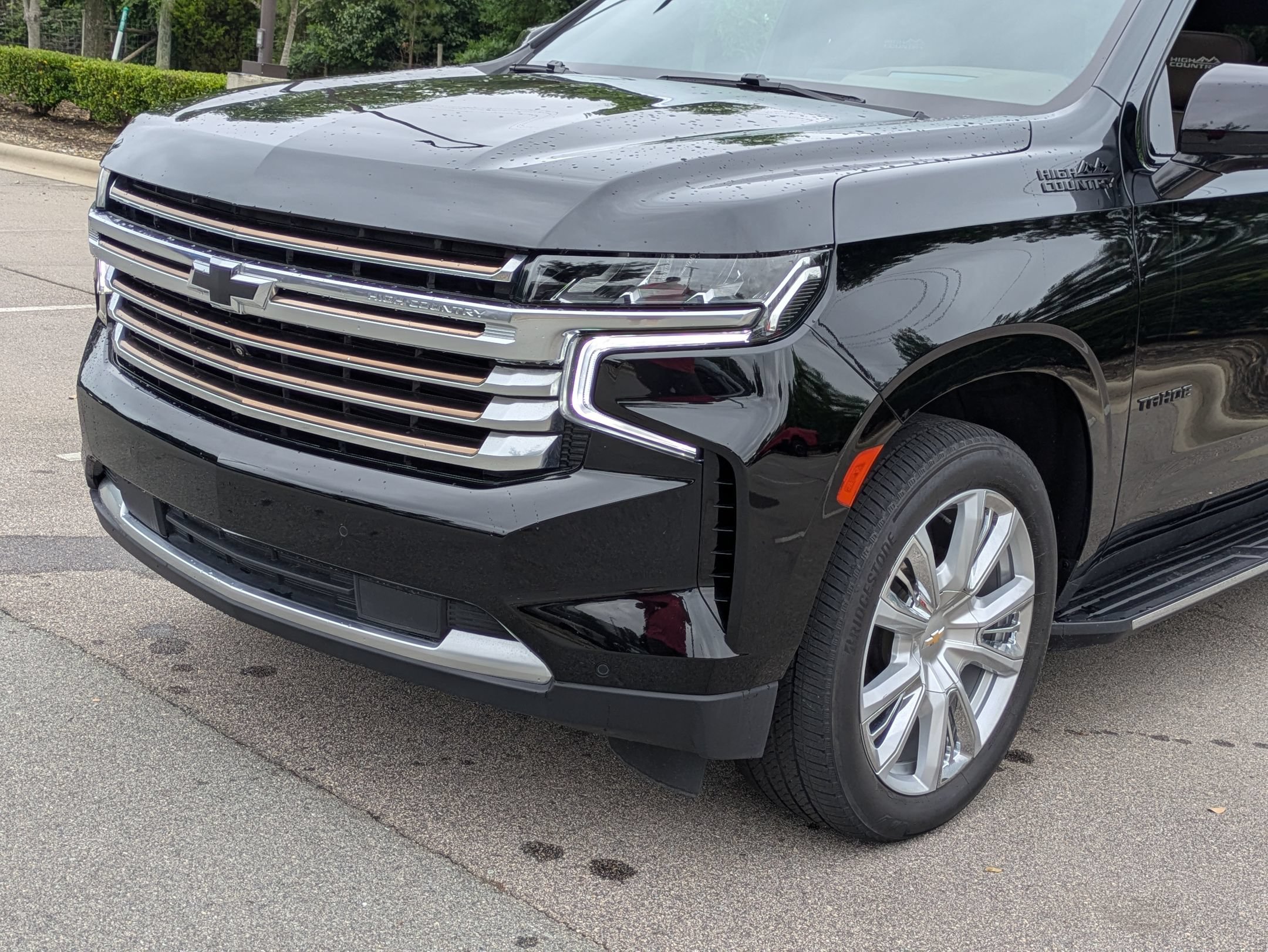 Used 2024 Chevrolet Tahoe High Country w/ Max Trailering Package AWD/4WD image 10