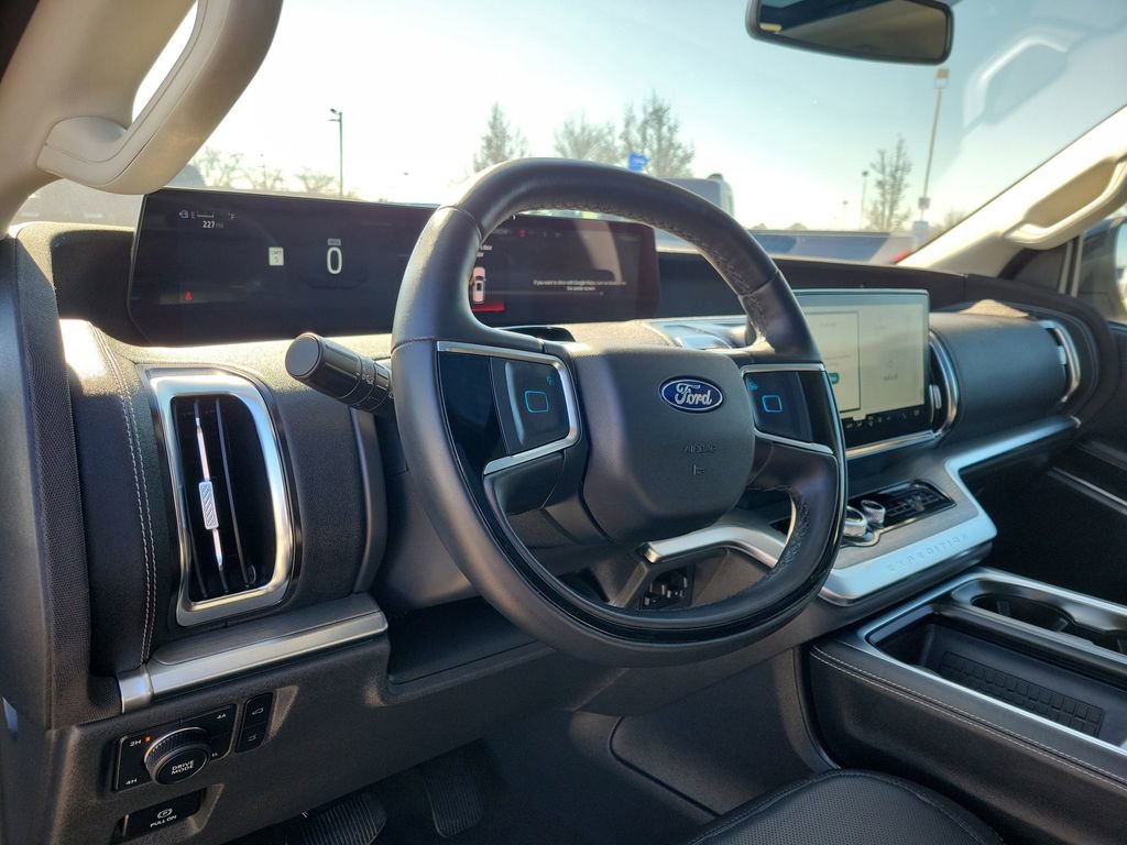 Certified 2025 Ford Expedition Max Platinum AWD/4WD image 26