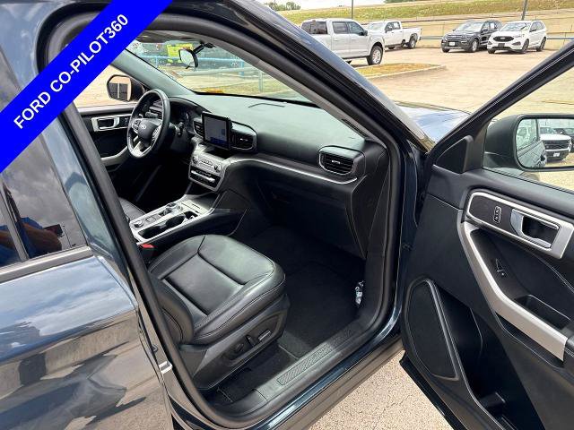 Certified 2023 Ford Explorer XLT w/ Equipment Group 202A AWD/4WD image 16