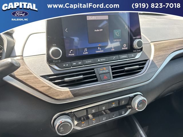 Used 2024 Nissan Altima 2.5 SV FWD image 26