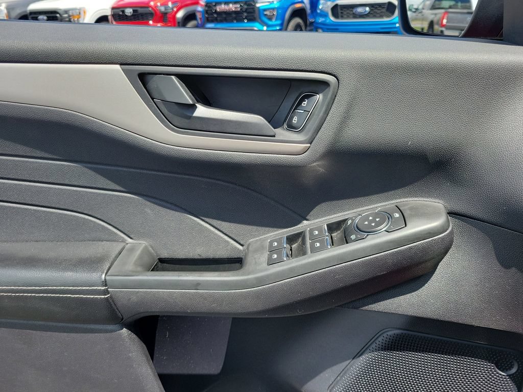 Certified 2022 Ford Escape SE w/ Cold Weather Package FWD image 20