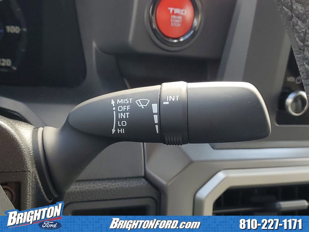 Used 2025 Toyota Tacoma TRD Sport image 19