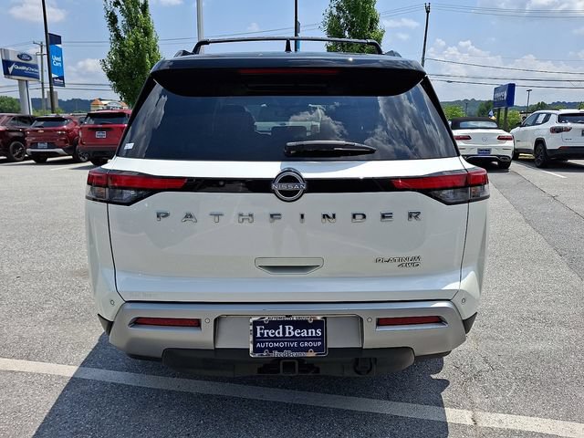 Used 2024 Nissan Pathfinder Platinum w/ Cargo Package AWD/4WD image 9