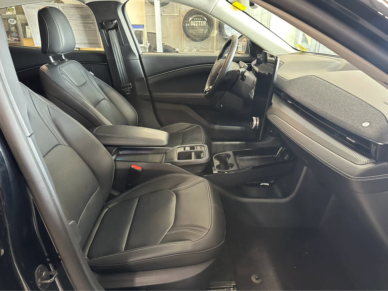 Certified 2025 Ford Mustang Mach-E Premium image 40