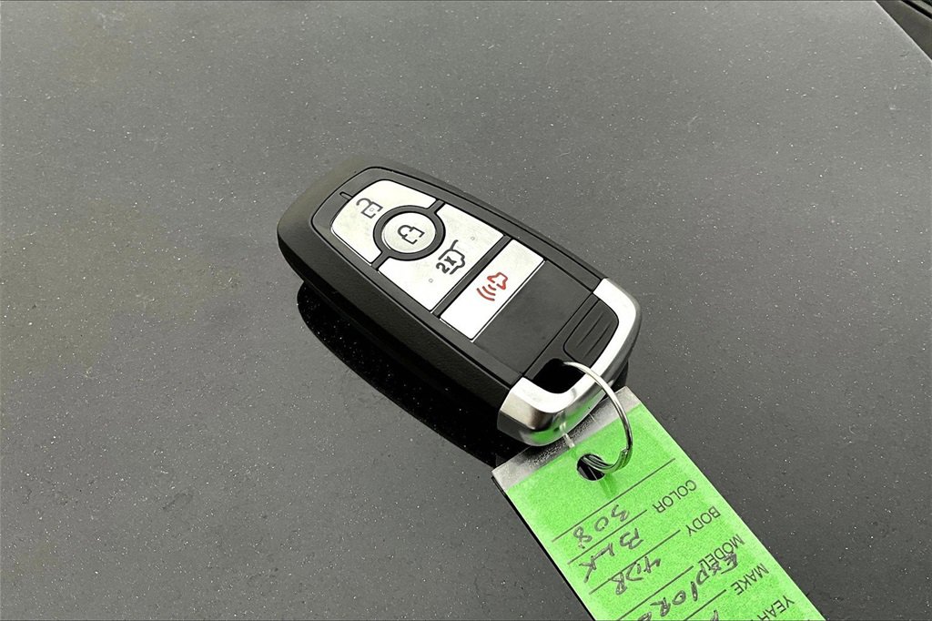 Certified 2025 Ford Explorer Active image 12