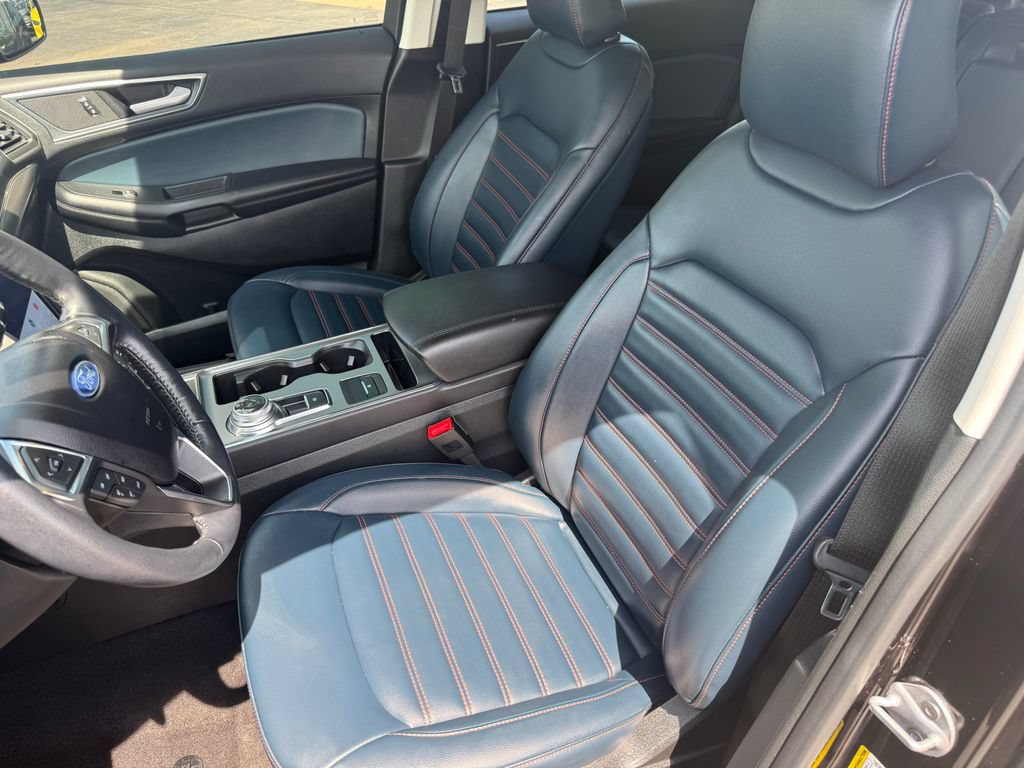 Certified 2023 Ford Edge SEL w/ Sport Appearance Package AWD/4WD image 15