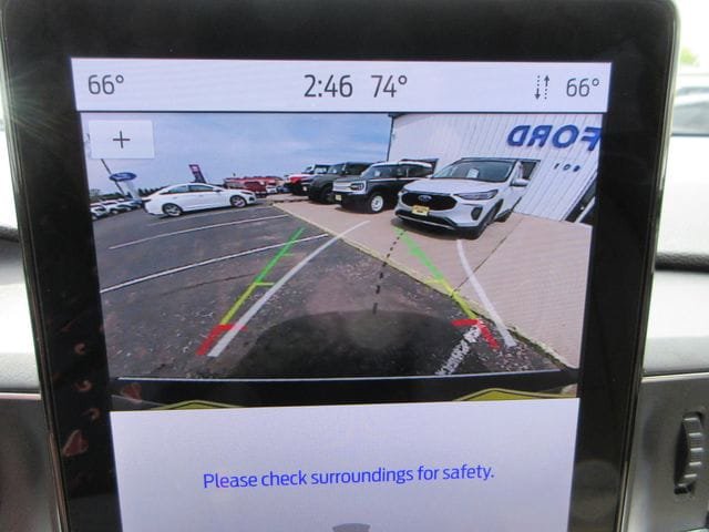 Certified 2023 Ford Explorer Limited w/ Limited Technology Package AWD/4WD image 21