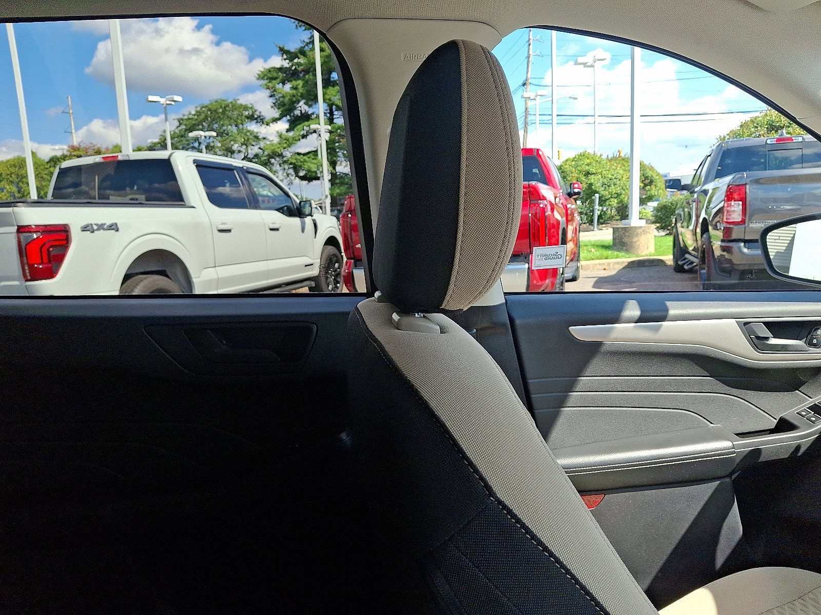 Certified 2022 Ford Escape SE w/ Convenience Package image 13