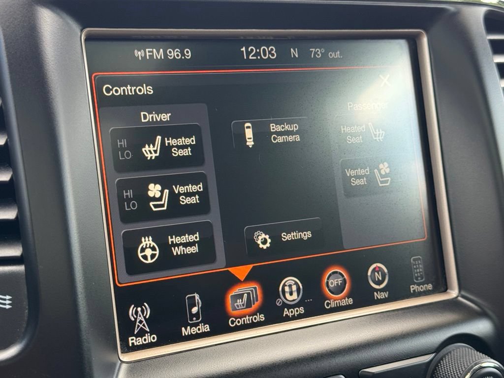 Used 2017 Jeep Grand Cherokee Overland w/ Jeep Active Safety Group AWD/4WD image 42