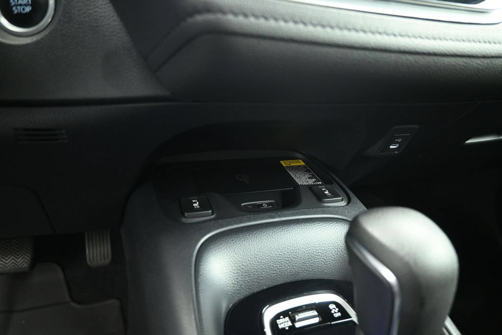 Used 2024 Toyota Corolla XSE FWD image 18